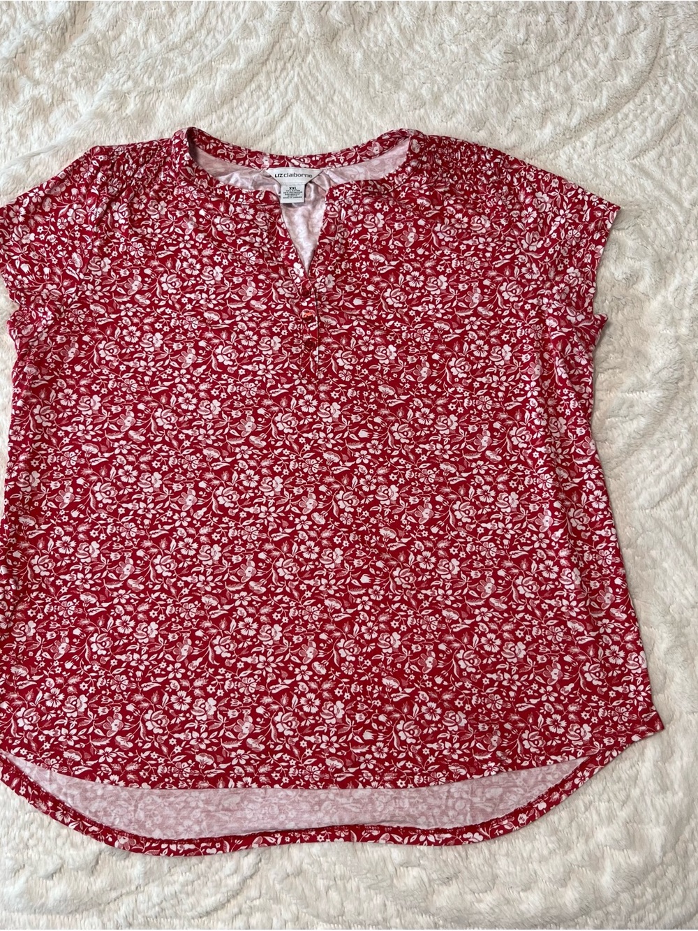 Liz Claiborne Red and White Floral Split-Neck Top Size XXL